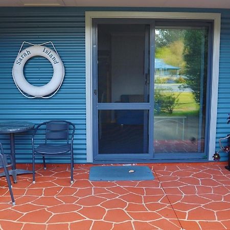 Strahan Bungalows Bagian luar foto